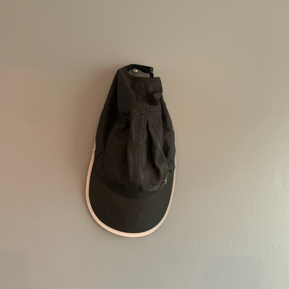 Running hat